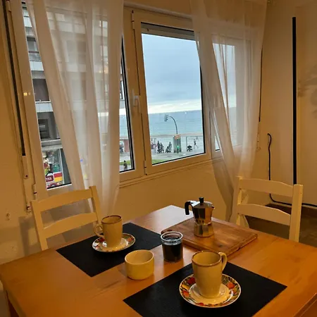 Apartamento Centrico Con Vistas Al Mar